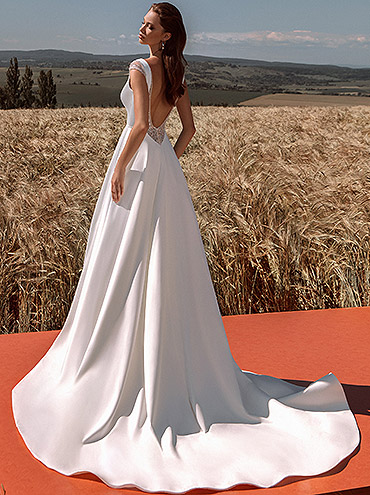 Svatební šaty Svatební šaty - Nicoleta