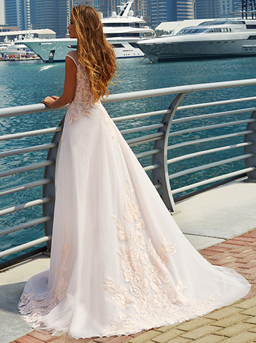 Svatební šaty Svatební šaty - Lucera